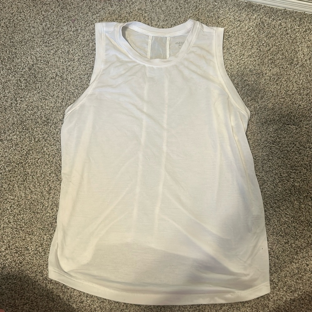 white Old Navy tank top, never worn very good condition